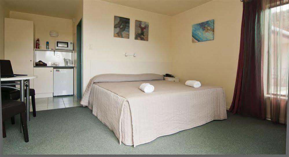 Te Tiriti Motel Paihia Exterior photo